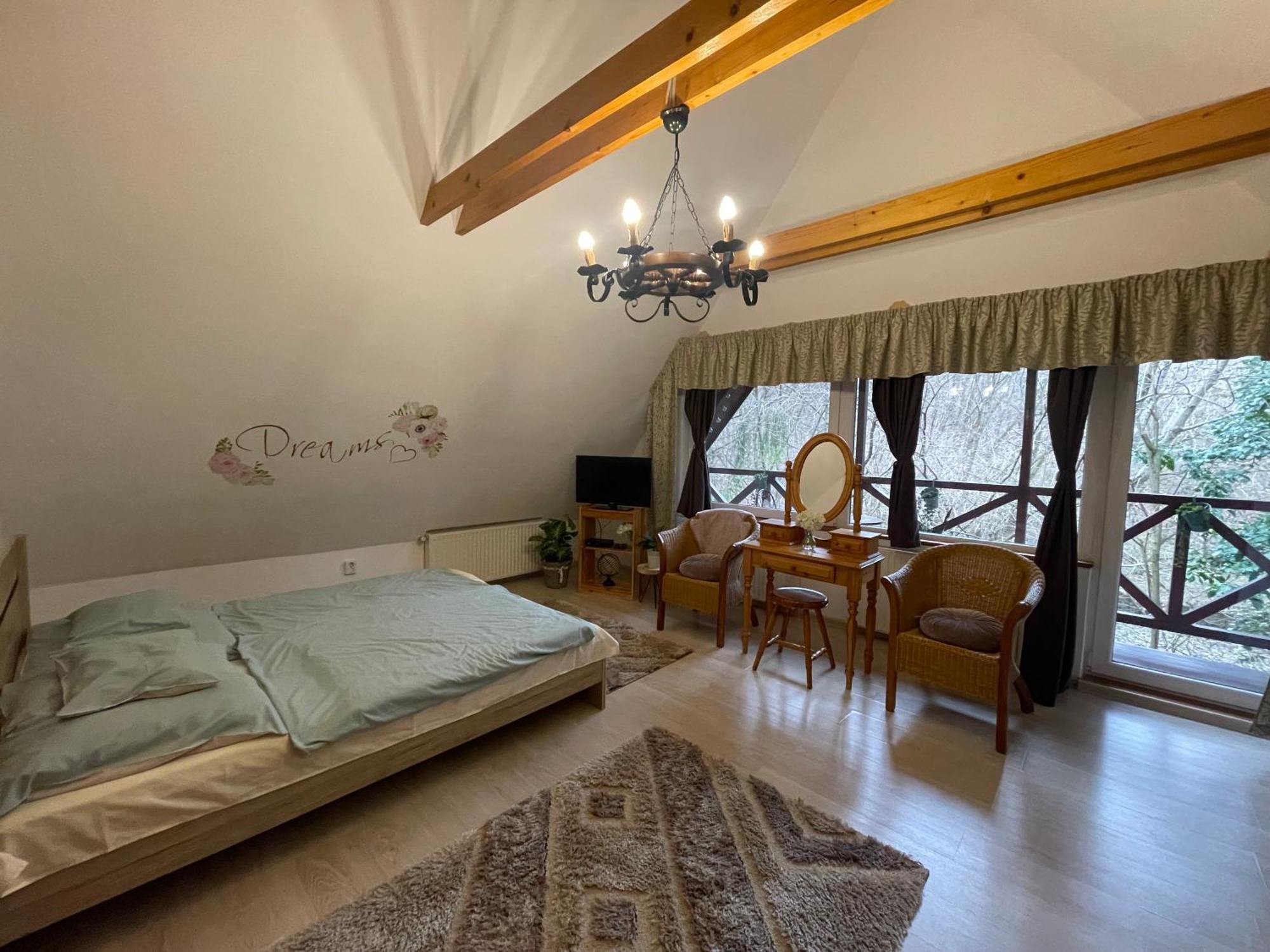 Holiday home Csodaszarvas Vendeghaz